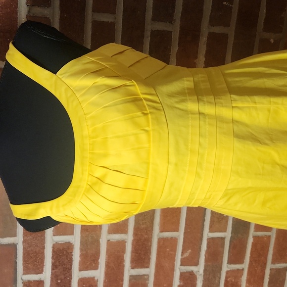 Calvin Klein Yellow Cocktail Dress, Size 6 - Picture 3 of 10